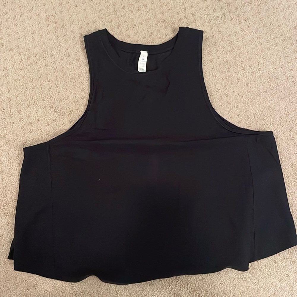 Lululemon cropped tank with sheer, pleated racerback detail